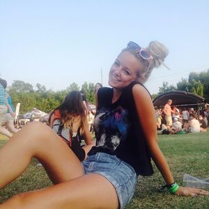 Meet your Posher, Erika